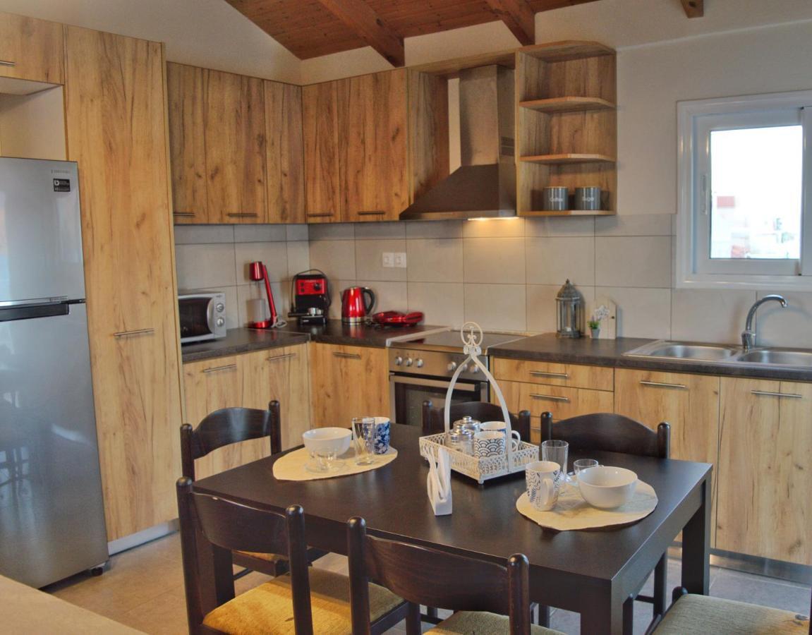 La Maison Bleue Apartment Lixouri Luaran gambar
